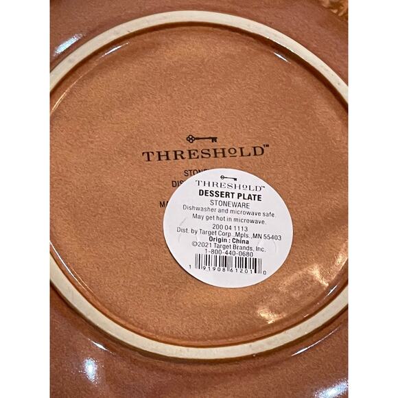 Threshold 6" stoneware turkey dessert appetizer plate brown rust fall set of 2 - Picture 6 of 6